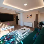 Luxury * サラエヴォ