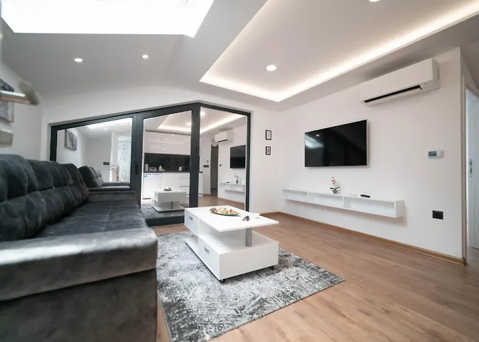 Διαμέρισμα Luxury *