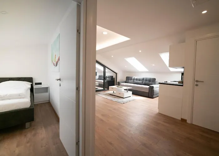 Luxury * Σαράγεβο